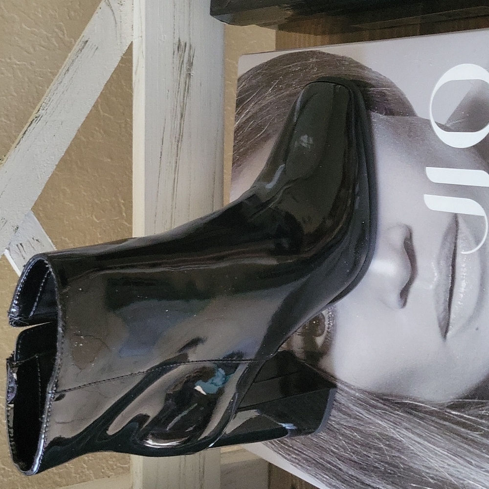 Black shiny boots